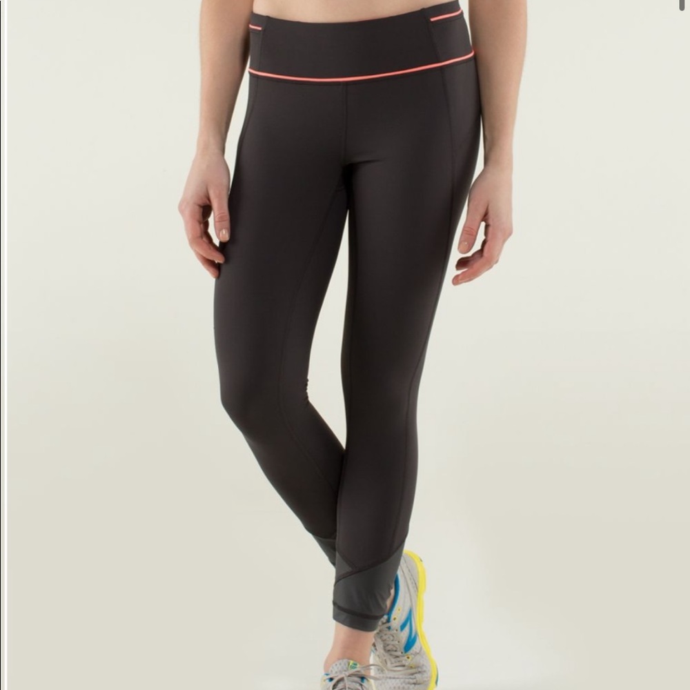 Lululemon Pace Queen Tight Legging, size 4